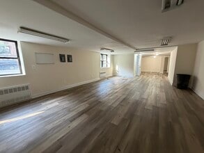 4101 Parsons Blvd, Flushing, NY for lease Interior Photo- Image 1 of 12