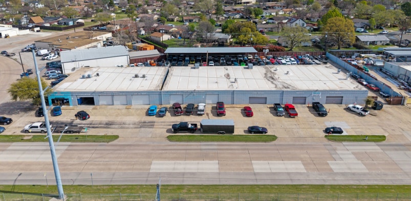 421 E Walnut St, Garland, TX for sale - Primary Photo - Image 1 of 3