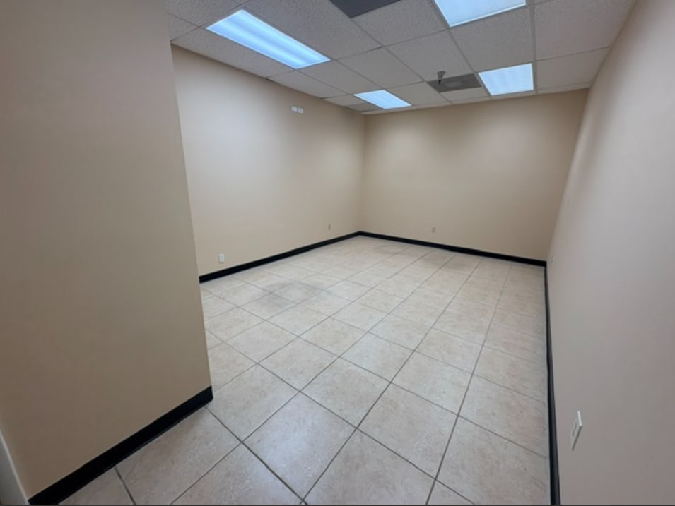 4407-4497 SW Martin Hwy, Palm City, FL for lease Interior Photo- Image 1 of 7