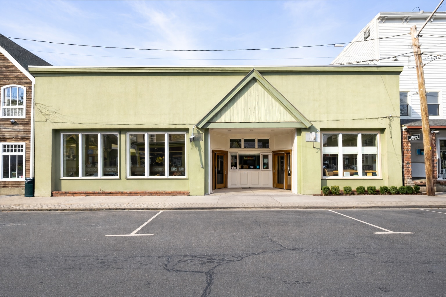 38 Front St, Greenport, NY for lease Primary Photo- Image 1 of 2