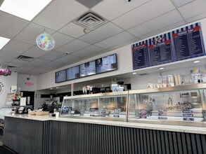 434 Main Ave, Wallington, NJ for lease Interior Photo- Image 1 of 5