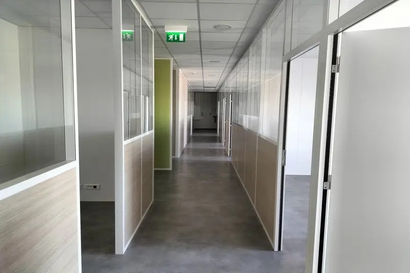 Office in Montpellier for lease - Building Photo - Image 2 of 16