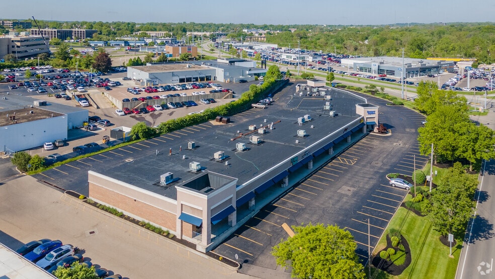 107-139 W Kemper Rd, Cincinnati, OH for lease - Aerial - Image 3 of 4