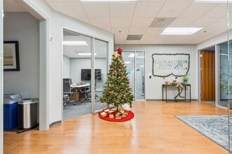 235 Magrath Darby Blvd, Mount Pleasant, SC for lease Interior Photo- Image 2 of 10