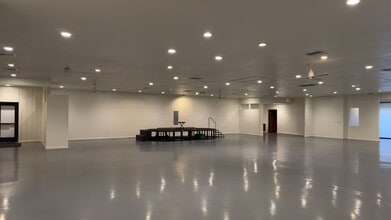 9354-9356 Magnolia Ave, Riverside, CA à louer Photo intérieure- Image 2 de 32