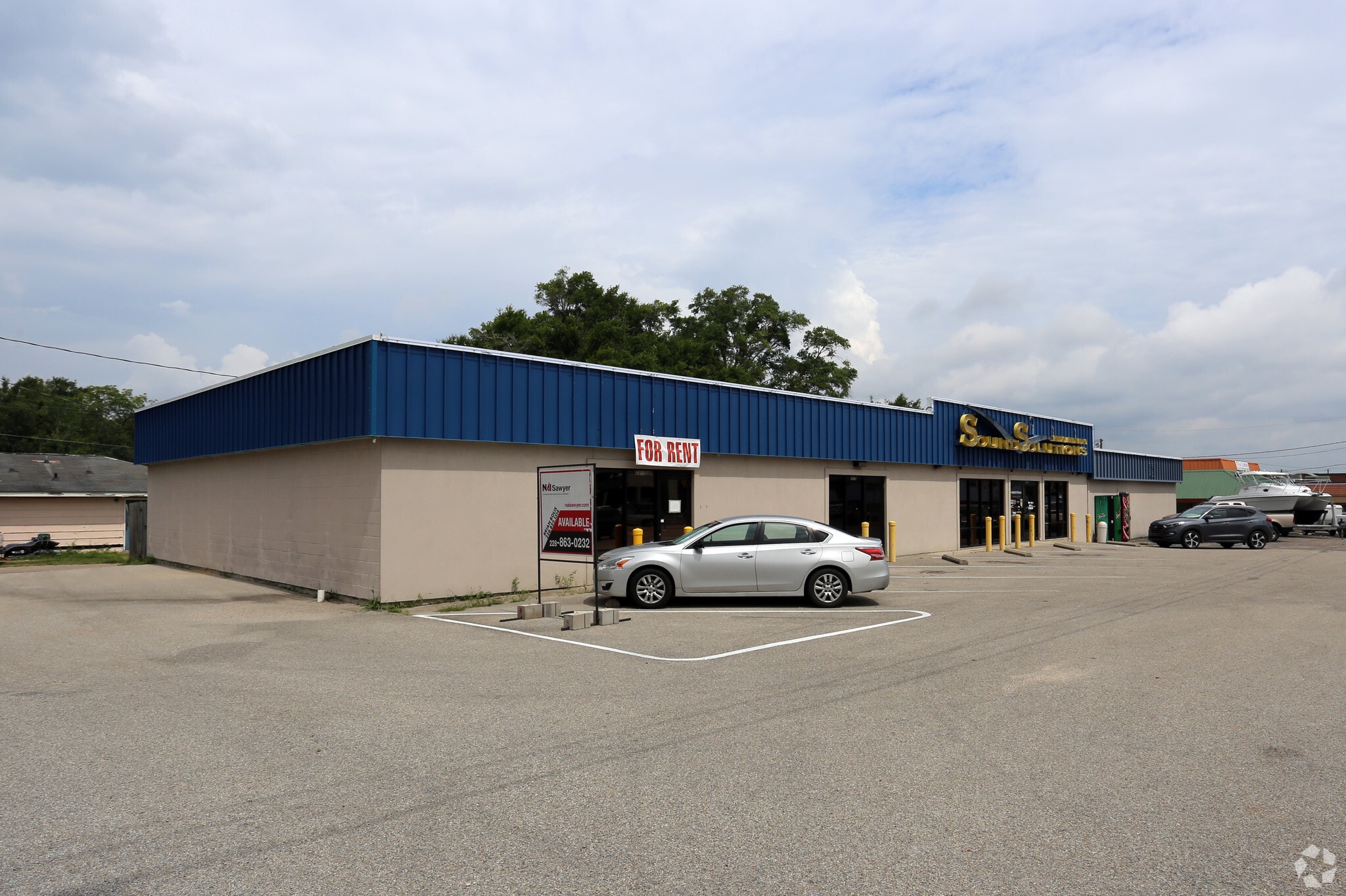 2315 25th Ave, Gulfport, MS for lease Primary Photo- Image 1 of 12