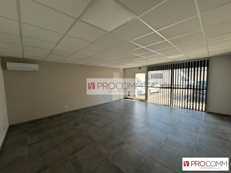 Retail in Vedène for sale Interior Photo- Image 1 of 4