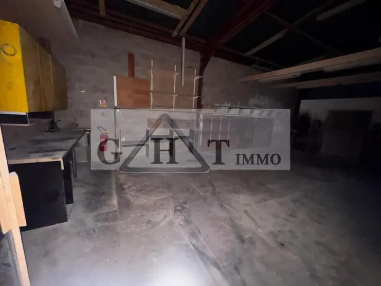 Industrial in Chennevières-sur-Marne for lease - Interior Photo - Image 3 of 4
