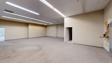 2200 Westchester Dr, High Point, NC à louer Photo intérieure- Image 1 de 10