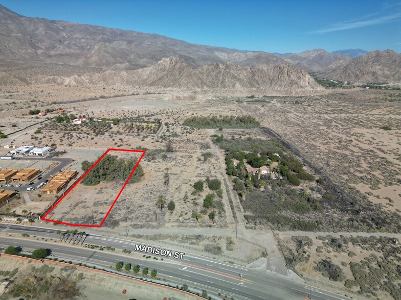 59781 Madison St, La Quinta, CA à vendre - Photo du bâtiment - Image 3 de 6