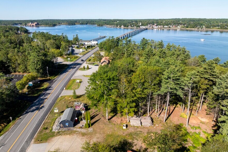 48 Route One, Edgecomb, ME à vendre - Photo du bâtiment - Image 3 de 19