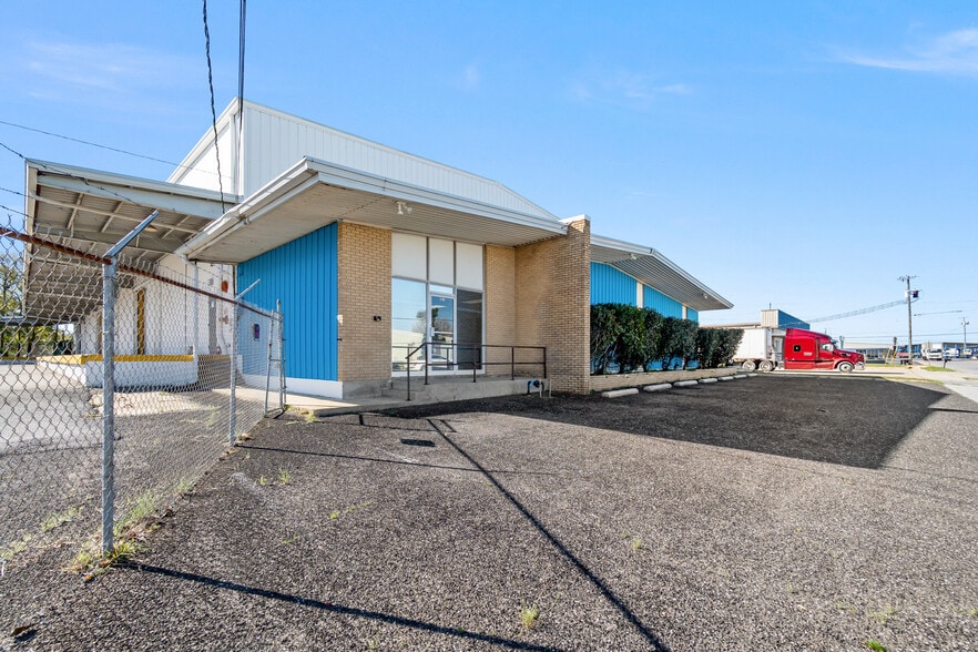 125 Lurton St, Pensacola, FL à louer - Photo du bâtiment - Image 3 de 11