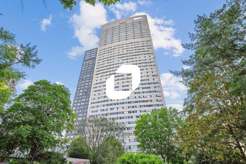 Bureau dans Courbevoie à louer - Photo du bâtiment - Image 2 de 13