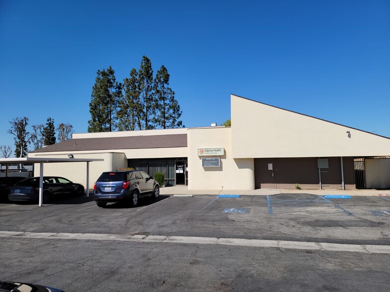 3737 San Dimas St, Bakersfield, CA à vendre - Photo du bâtiment - Image 3 de 16