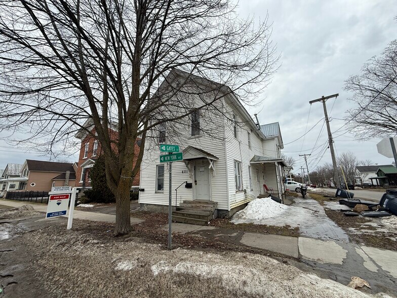 Ogdensburg Multifamily Portfolio portefeuille de 9 propriétés à vendre sur LoopNet.ca - Photo du bâtiment - Image 2 de 12