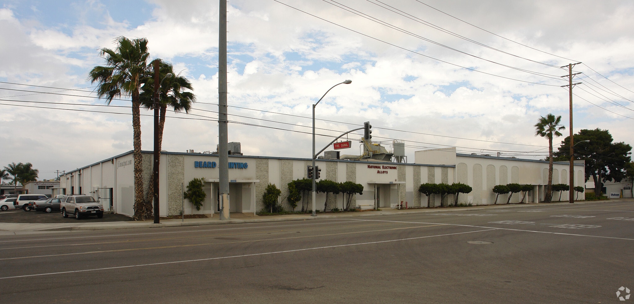 1329-1335 E Warner Ave, Santa Ana, CA for lease Primary Photo- Image 1 of 7