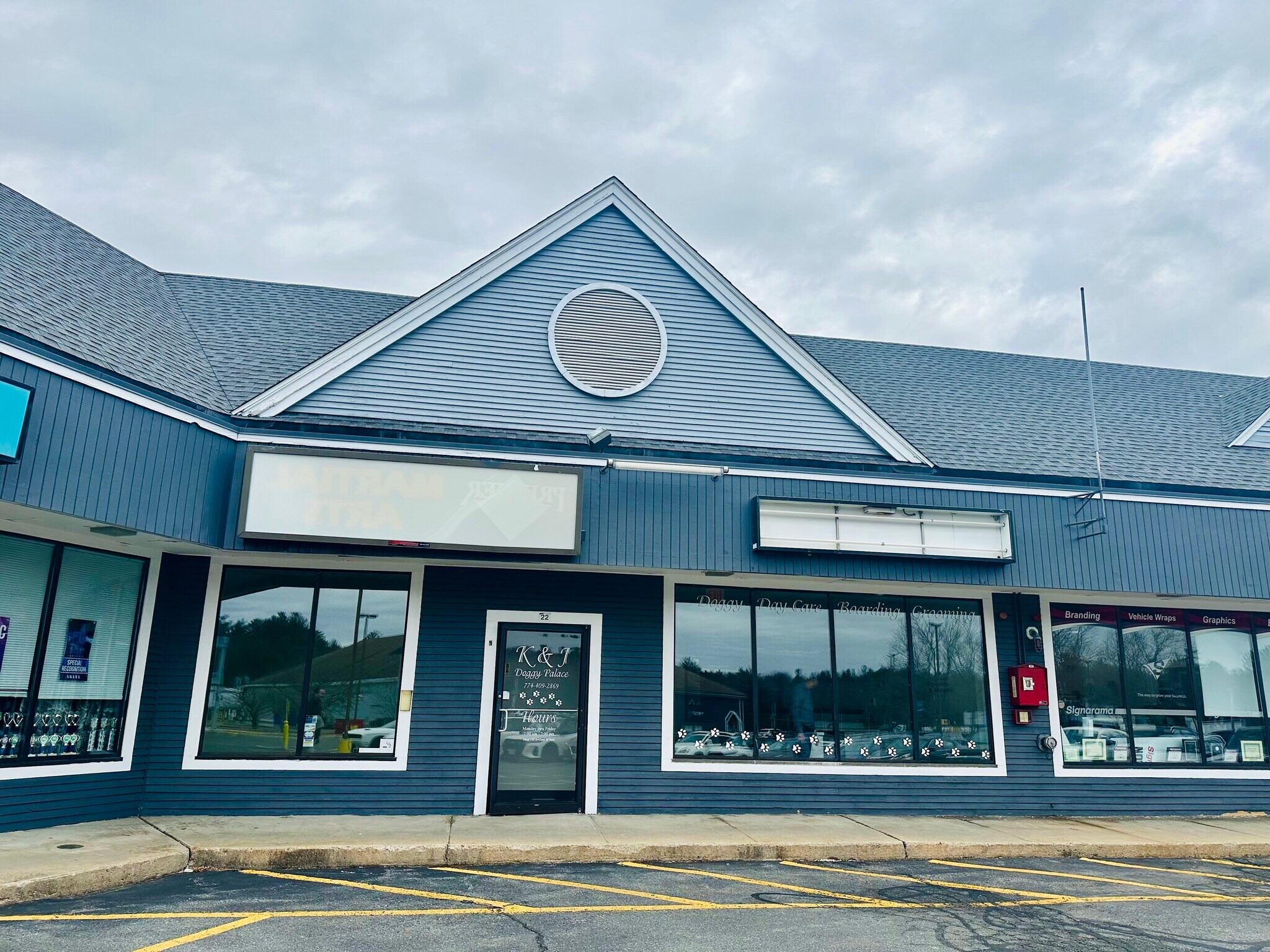 1470 Route 44, Raynham, MA à louer Photo du bâtiment- Image 1 de 2