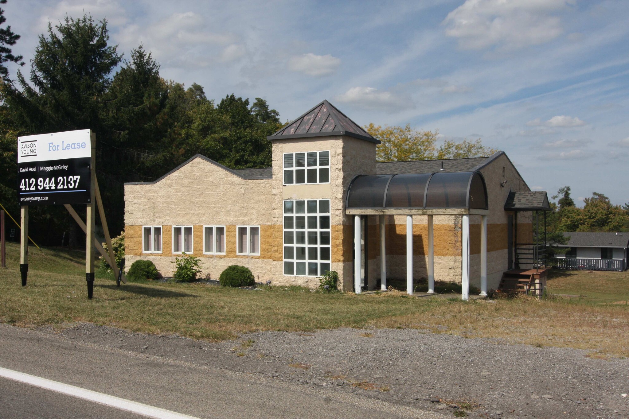 8020 Steubenville Pike, Oakdale, PA for lease Primary Photo- Image 1 of 2