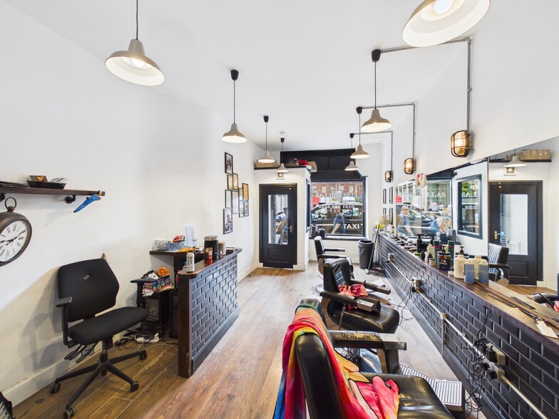 164 Fountainbridge, Edinburgh for lease - Building Photo - Image 3 of 7