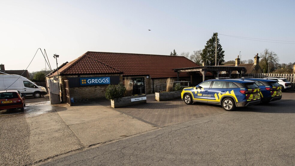 Lincoln Rd, Sleaford for sale - Primary Photo - Image 1 of 2