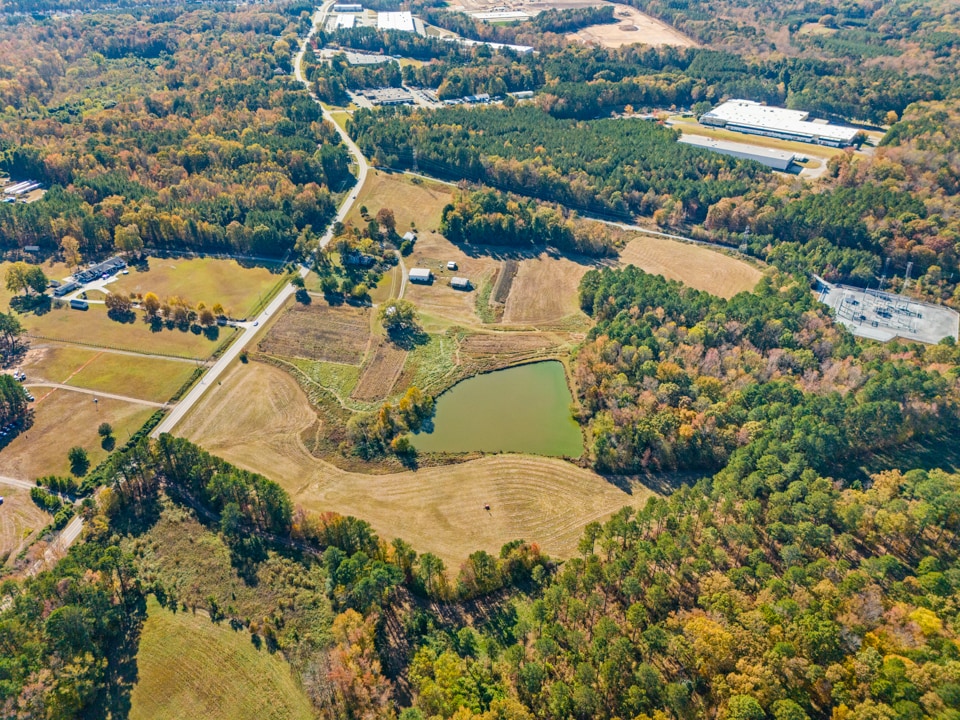 2207 Hamlin Road, Durham, NC for sale Primary Photo- Image 1 of 15