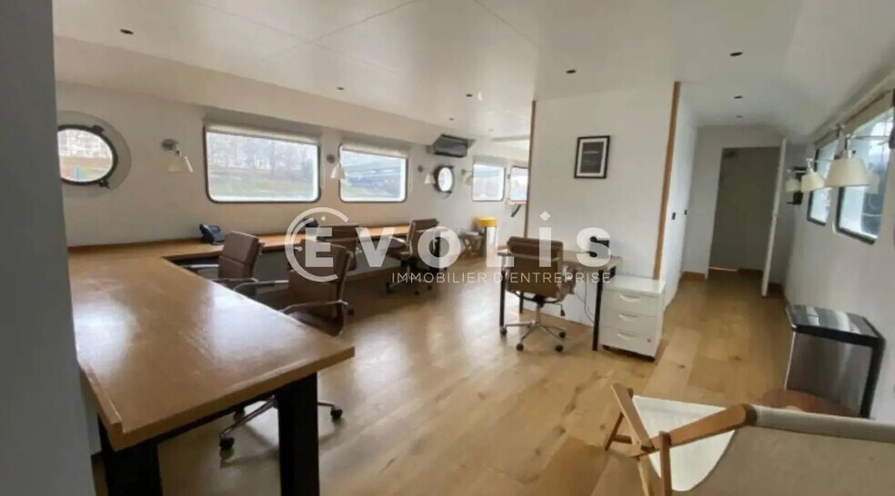 Bureau dans Asnières-sur-Seine à louer - Photo du bâtiment - Image 2 de 4