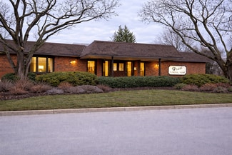 Plus de détails pour 415 N Gary Ave, Carol Stream, IL - Commerce de détail à vendre