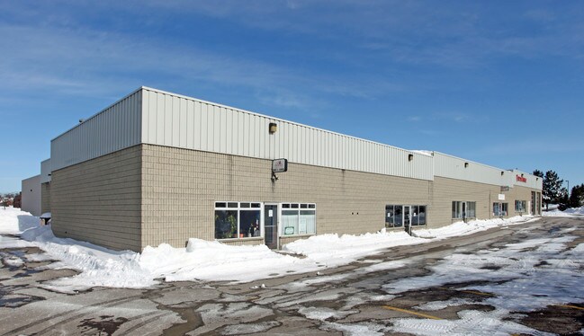 Plus de détails pour 138 Sandiford Dr, Whitchurch-Stouffville, ON - Industriel à vendre