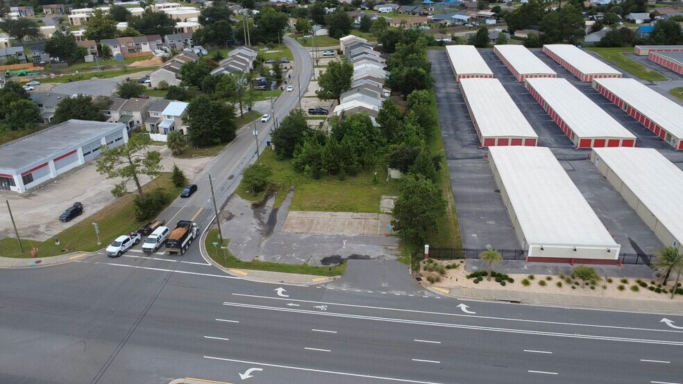 3931 W Highway 390, Panama City, FL à vendre - Vidéo sur l’inscription commerciale - Image 2 de 21