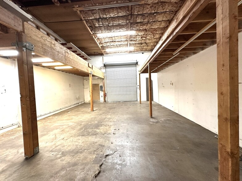 7546 Trade St, San Diego, CA for lease - Building Photo - Image 3 of 8