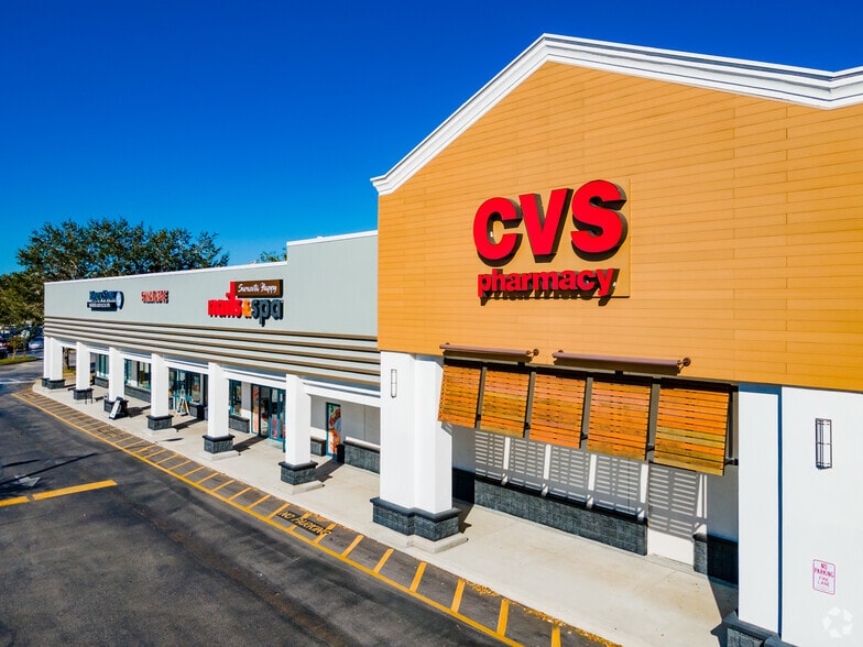 3800 S Tamiami Trl, Sarasota, FL for lease - Building Photo - Image 2 of 23