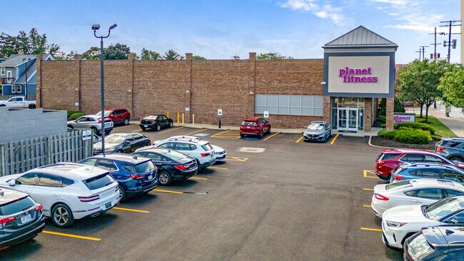 Plus de détails pour 16207 Detroit Ave, Lakewood, OH - Commerce de détail à vendre