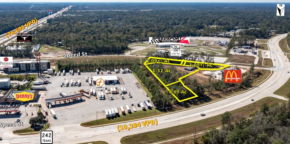 23020 Speed St, New Caney, TX à vendre - Photo du bâtiment - Image 2 de 6