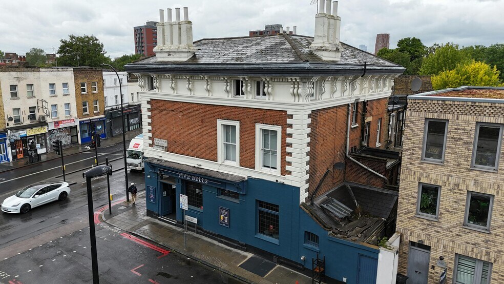 155 New Cross Rd, Londres à vendre - Photo du bâtiment - Image 3 de 22