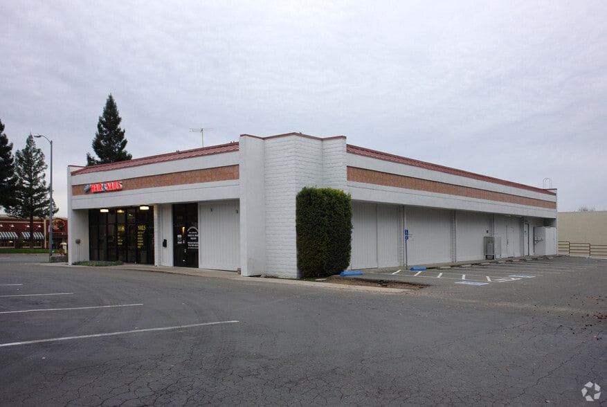 5300 Sunrise Blvd, Fair Oaks, CA for lease - Building Photo - Image 3 of 5