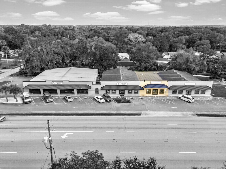 505 S Spring Garden Ave, Deland, FL à louer - Photo du bâtiment - Image 2 de 15