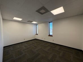 2 Computer Dr W, Albany, NY for lease Interior Photo- Image 2 of 7