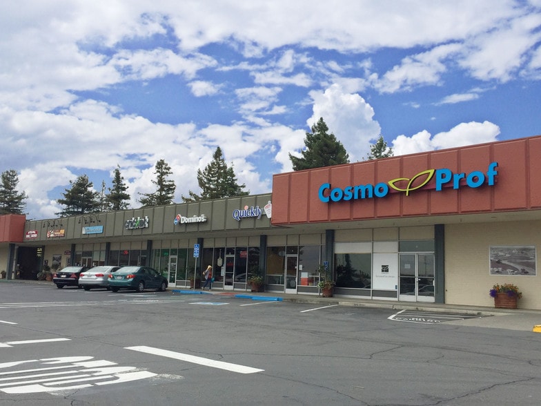6-80 E Washington St, Petaluma, CA for lease - Building Photo - Image 3 of 4