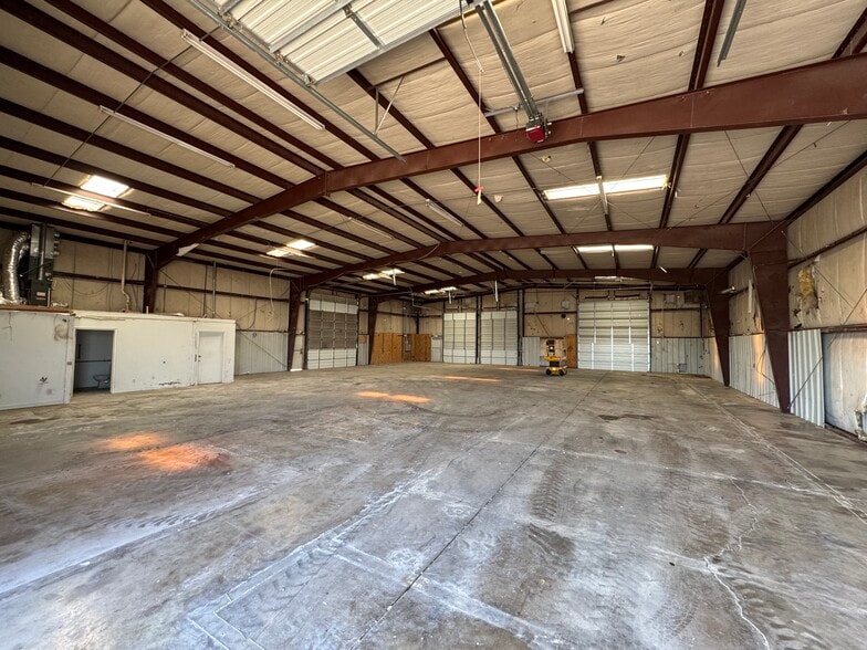 5220 SW 11th St, Oklahoma City, OK à louer - Photo intérieure - Image 3 de 6