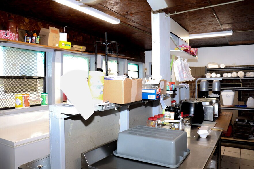 4410 38th Ave, Vero Beach, FL à vendre - Photo du bâtiment - Image 3 de 53