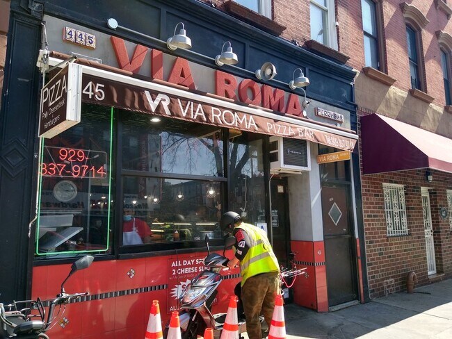 More details for 445 Court St, Brooklyn, NY - Retail for Lease