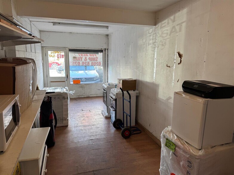 287 Hall Ln, Londres à vendre - Photo du bâtiment - Image 2 de 6