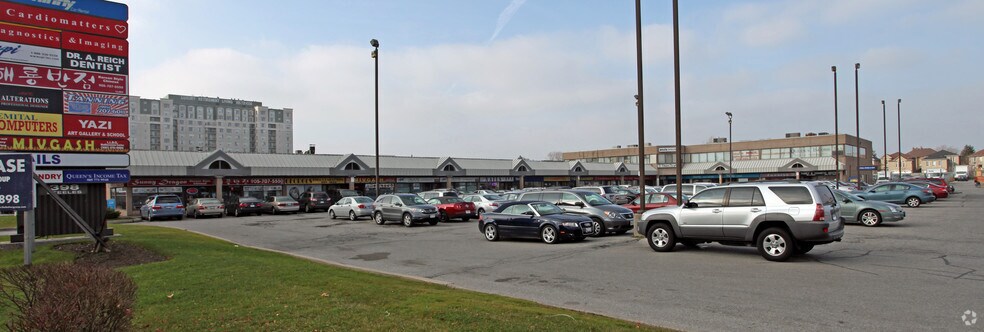 398 Steeles Ave W, Vaughan, ON for sale - Primary Photo - Image 1 of 1