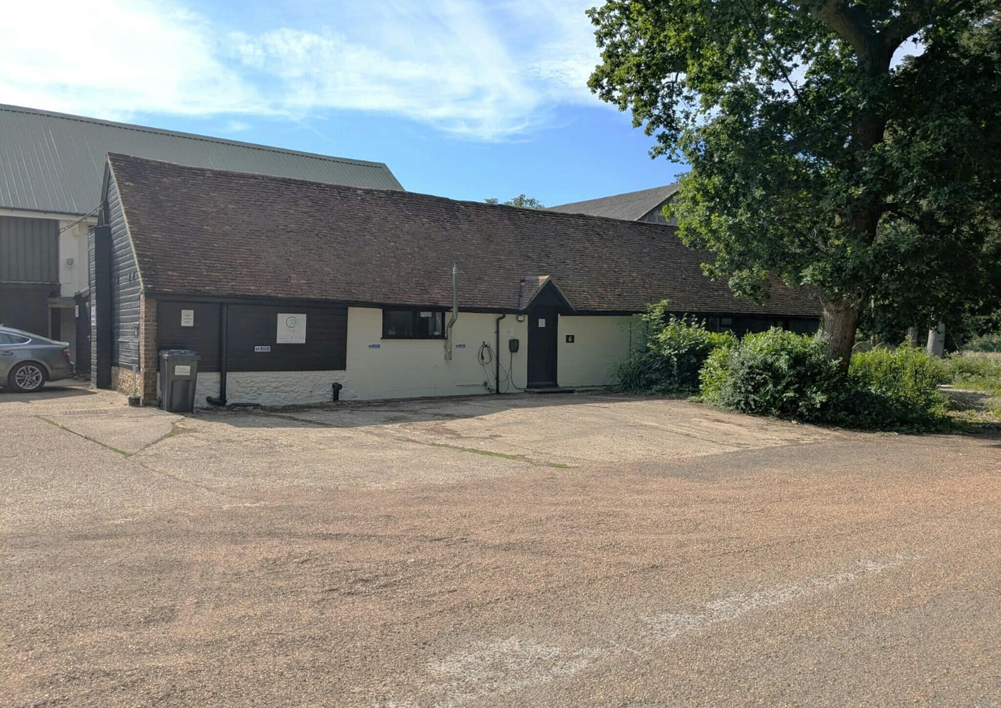 Loseley Park, Guildford for lease Building Photo- Image 1 of 2