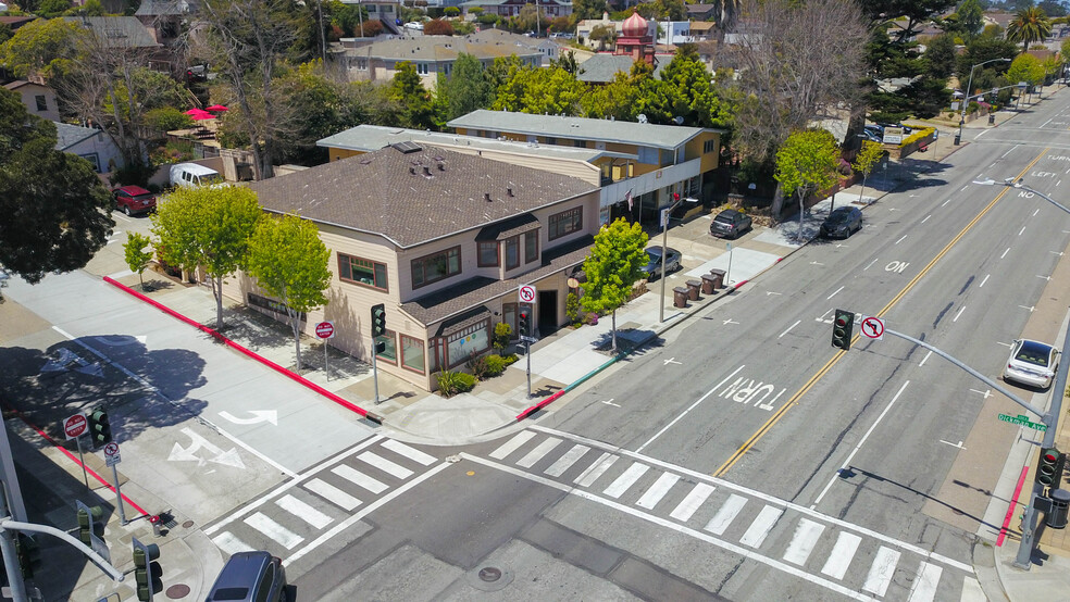 301 Lighthouse Ave, Monterey, CA à vendre - Photo du bâtiment - Image 1 de 1