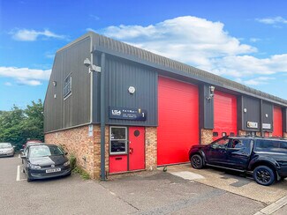 Plus de détails pour Dogflud Way, Farnham - Coworking à louer