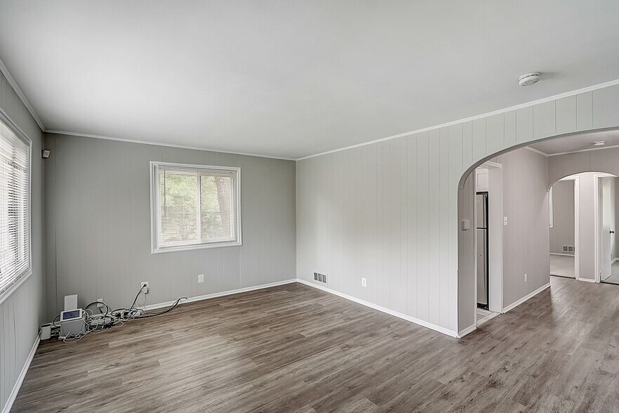 872 Bellevue St SE, Washington, DC à vendre - Photo principale - Image 3 de 20