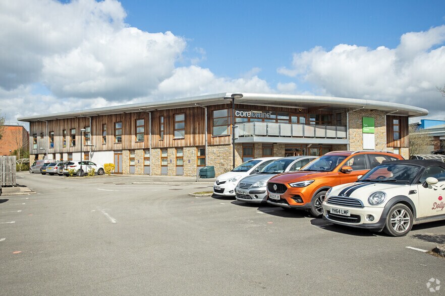 Amy Johnson Way, York à louer - Photo du bâtiment - Image 3 de 4