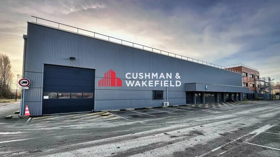 Bureau dans Saint-Orens-de-Gameville à louer - Photo du bâtiment - Image 3 de 8