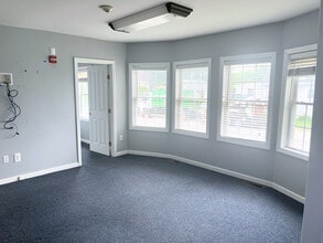 209 Main St, Port Jefferson Station, NY for lease Interior Photo- Image 2 of 2